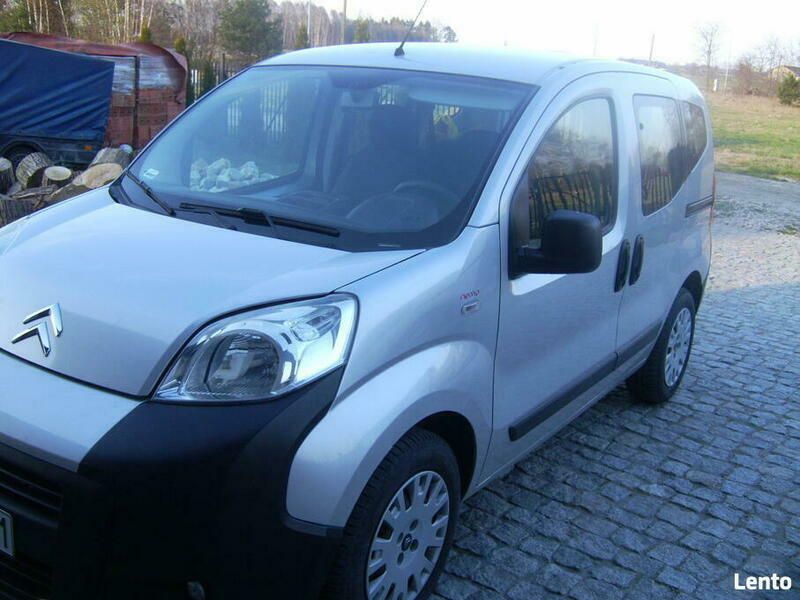 Srebrny Używany 2012 Citroën Berlingo Minivan | 15 900 zł - Obraz 1/4