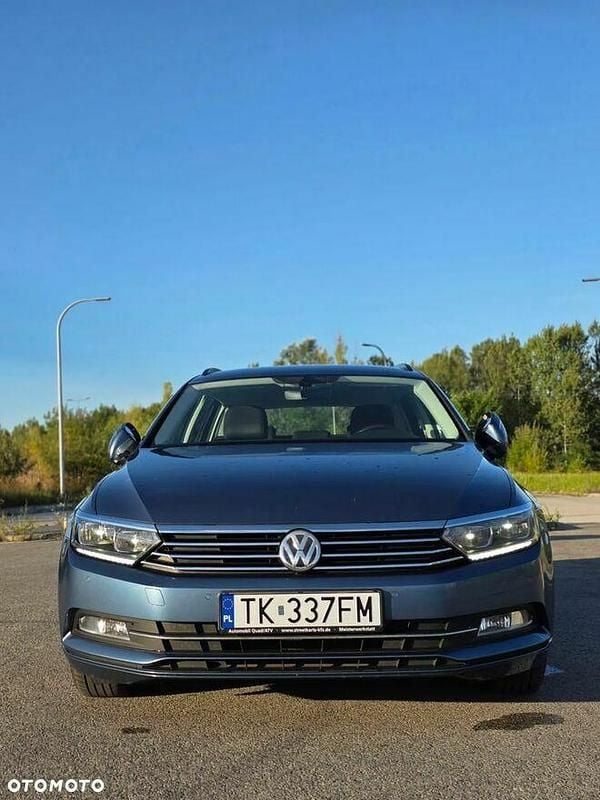 Używany VW Passat 2015 Niebieski Kombi