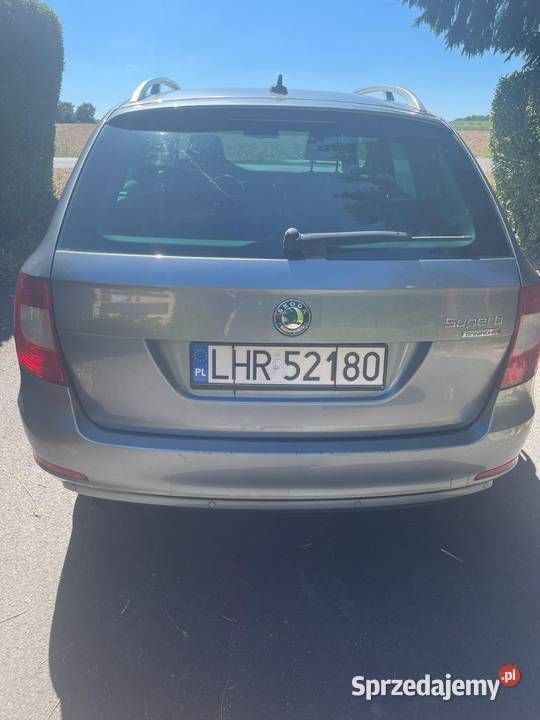 Używany 2012 Skoda Superb Kombi | 22 900 zł (Dobra cena) - Obraz 1/4