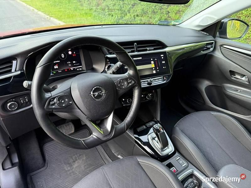 Używany Opel Corsa-e Elegance 100 kW (136 KM) 2021 Czerwony Hatchback