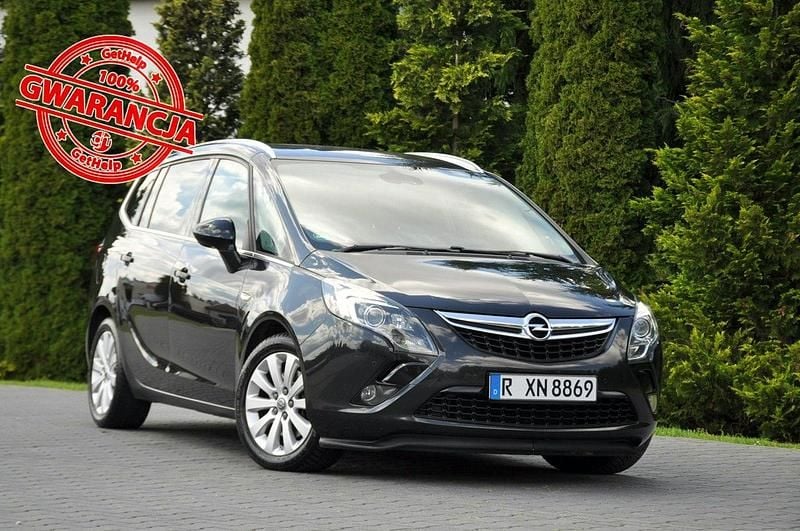 Czarny Używany 2016 Opel Zafira Minivan | 37 900 zł (Dobra cena) - Obraz 1/4