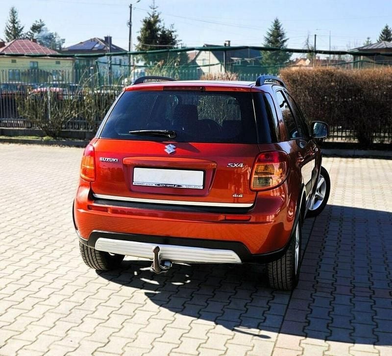 Używany Fiat Sedici 107 KM (78 kW) 2006 Szary SUV
