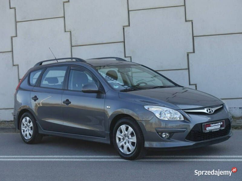 Szary Używany 2010 Hyundai i30 Edition Kombi | 18 500 zł (Uczciwa cena) - Obraz 1/4