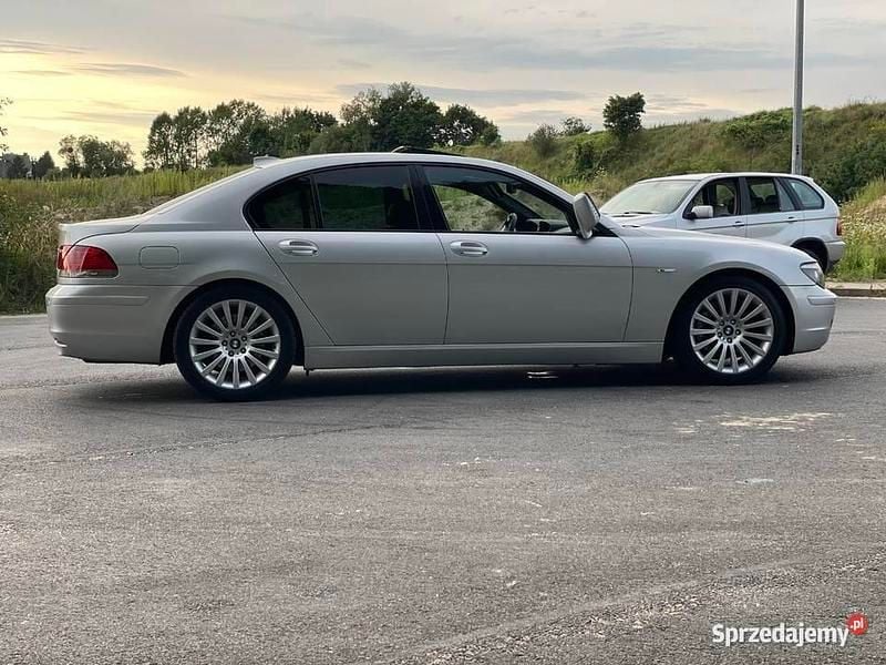Używany BMW 730 2005 Srebrny Sedan/Limuzyna