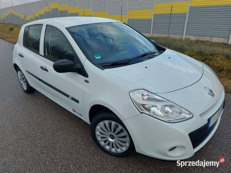 Biały Używany 2012 Renault Clio IV Hatchback | 14 900 zł (Super Cena) - Obraz 1/4