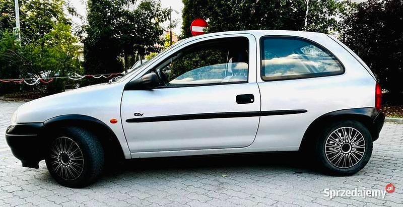 Używany 1997 Opel Corsa | 1400 zł (Dobra cena) - Obraz 1/4