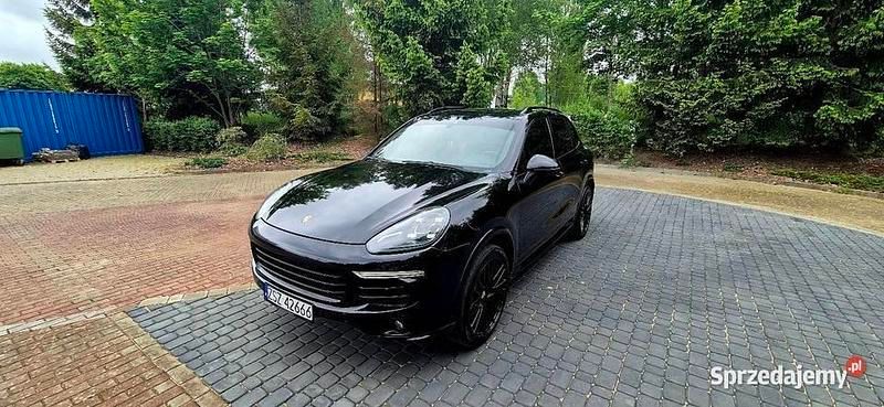 Używany 2016 Porsche Cayenne SUV | 125 900 zł - Obraz 1/4