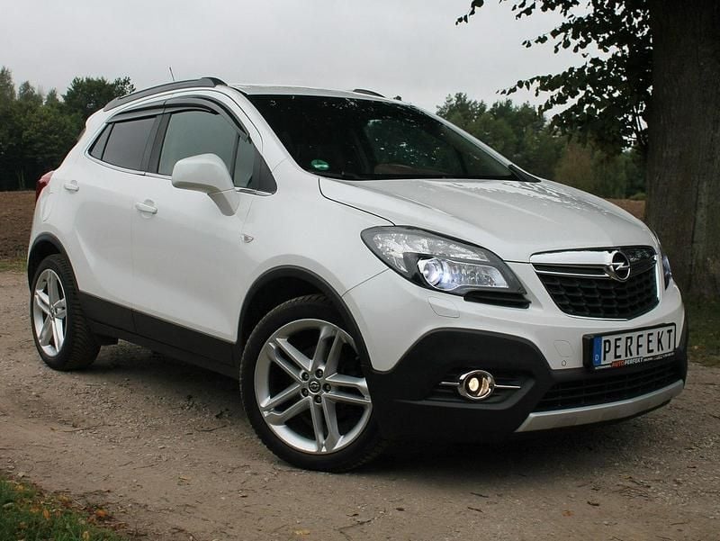 Biały Używany 2015 Opel Mokka SUV | 41 999 zł (Uczciwa cena) - Obraz 1/4