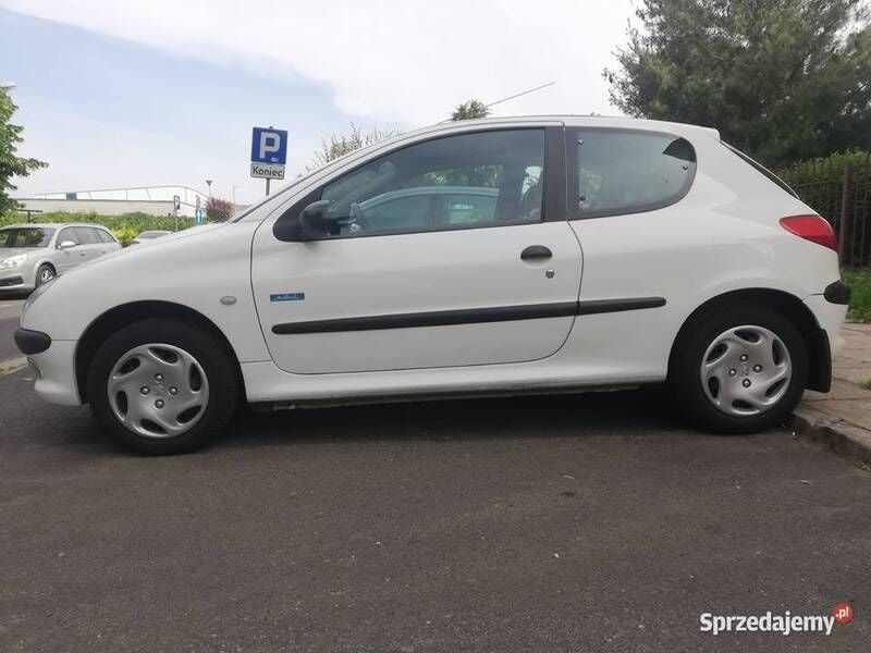 Używany Peugeot 206 75 KM (55 kW) 2002
