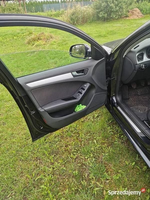 Czarny Używany 2015 Audi A4 Kombi | 43 500 zł (Dobra cena) - Obraz 1/4