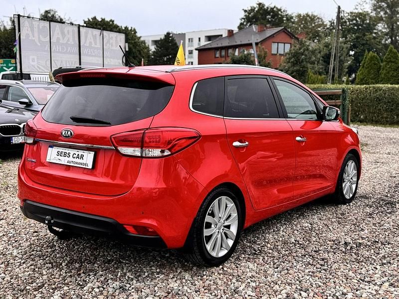 Używany Kia Carens 135 KM (99 kW) 2013 Czerwony ciemny (metalik) Minivan