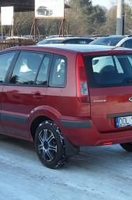 Używany Ford Fusion 80 KM (58 kW) 2009 Czerwony Hatchback