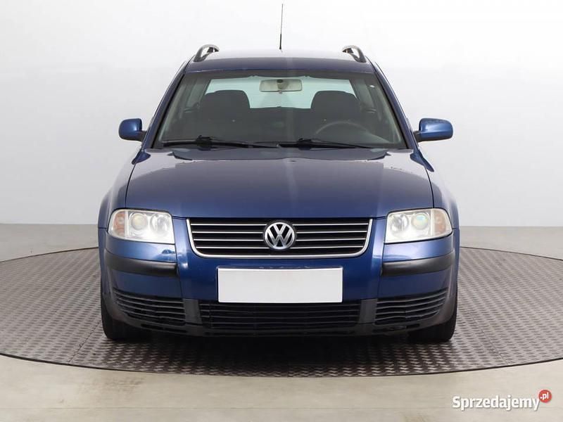 Niebieski Używany 2001 VW Passat Kombi | 2499 zł (Dobra cena) - Obraz 1/4