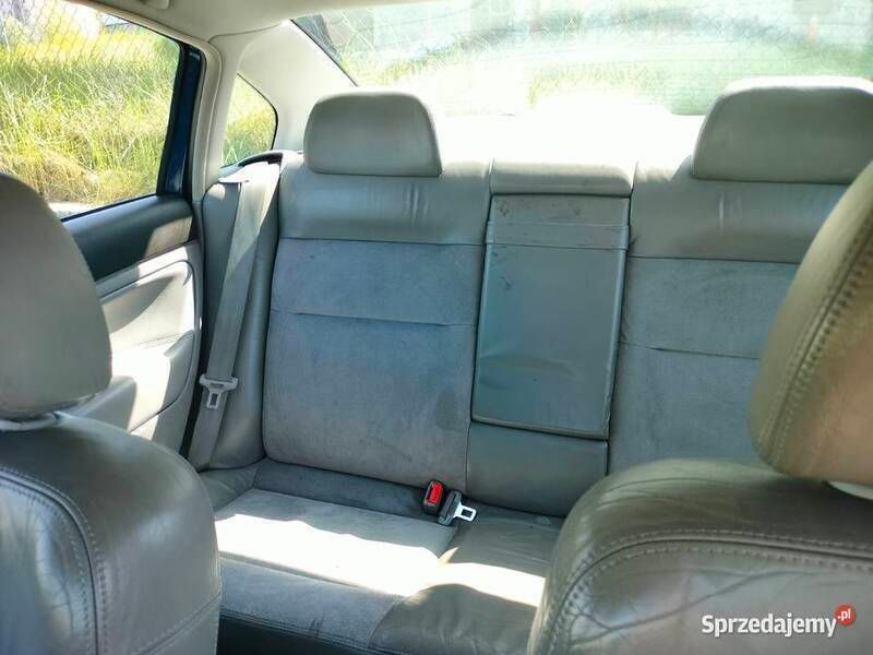 Używany VW Passat 2001 Niebieski Sedan/Limuzyna
