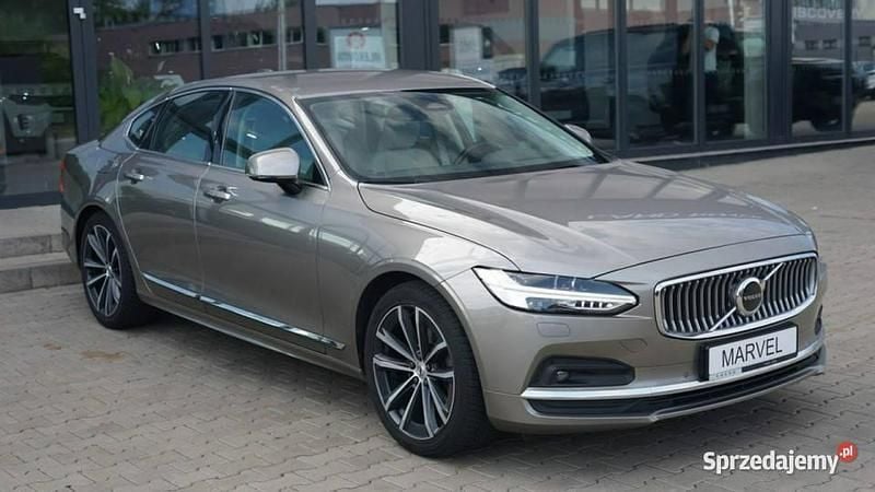 Beżowy (metalik) Używany 2021 Volvo S90 Sedan/Limuzyna | 119 900 zł (Dobra cena) - Obraz 1/4