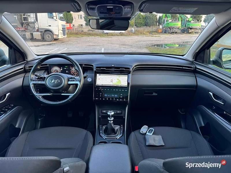 Szary Używany 2021 Hyundai Tucson SUV | 94 950 zł (Uczciwa cena) - Obraz 1/4