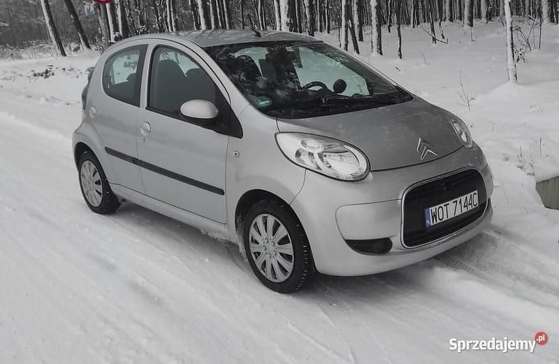 Używany 2010 Citroën C1 Hatchback | 14 900 zł (Uczciwa cena) - Obraz 1/4