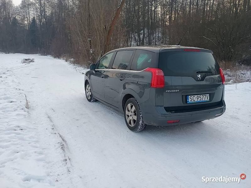 Używany Peugeot 5008 2009 Minivan