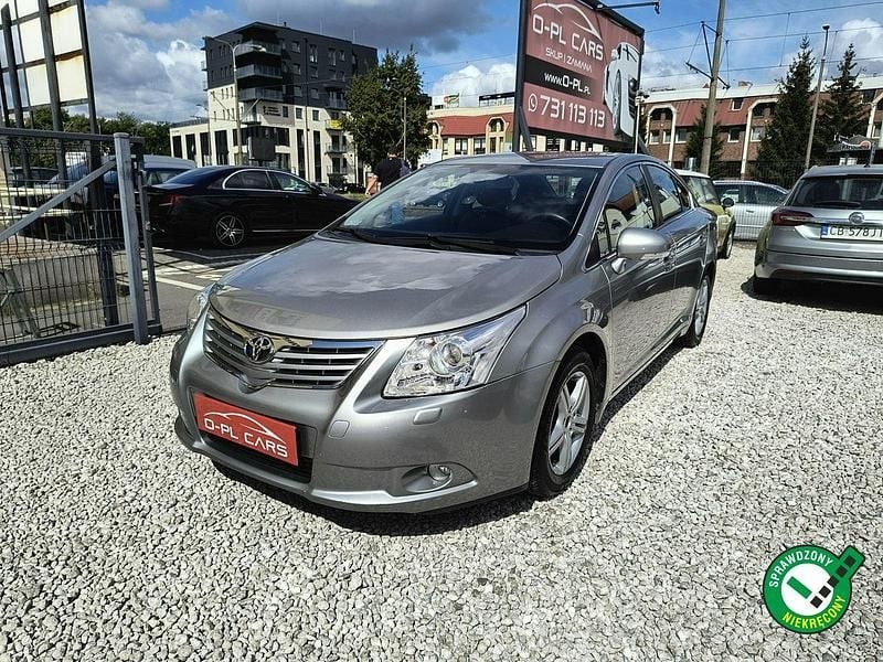 Srebrny Używany 2009 Toyota Avensis Sedan/Limuzyna | 19 900 zł (Uczciwa cena) - Obraz 1/4