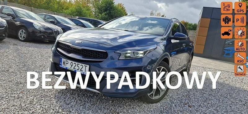 Niebieski ciemny (metalik) Używany 2020 Kia XCeed 2 SUV | 71 900 zł (Uczciwa cena) - Obraz 1/4
