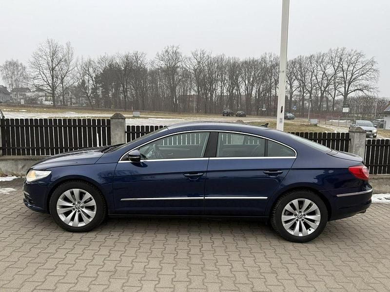 Używany VW Passat 170 KM (125 kW) 2008 Granatowy Sedan/Limuzyna