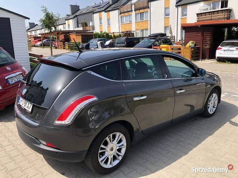 Używany Lancia Delta 2010 Szary Hatchback