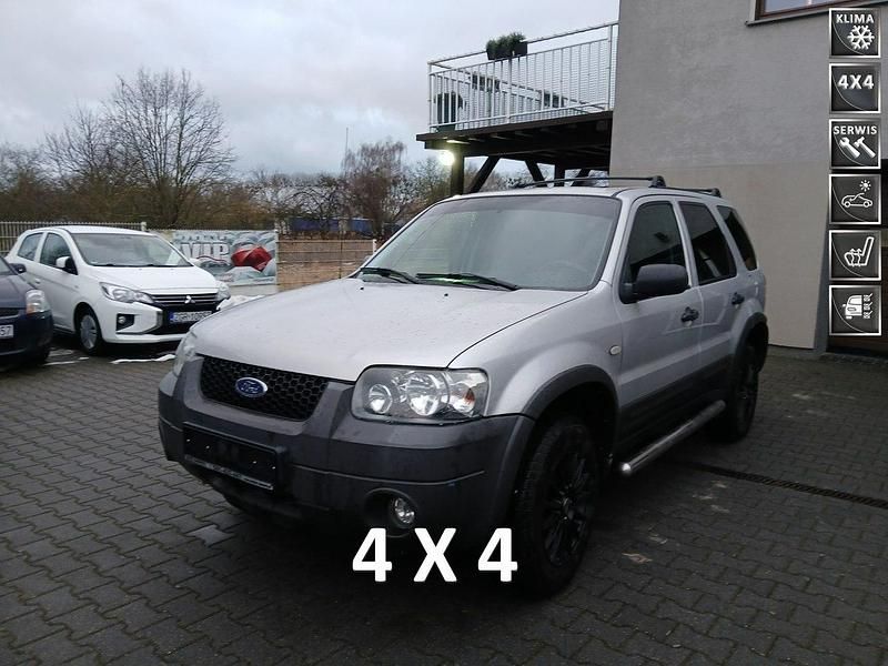 Używany Ford Maverick 150 KM (110 kW) 2006 Szary SUV