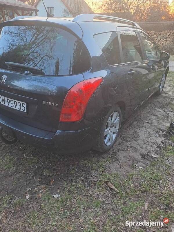 Granatowy Używany 2011 Peugeot 308 Kombi | 10 500 zł (Dobra cena) - Obraz 1/4