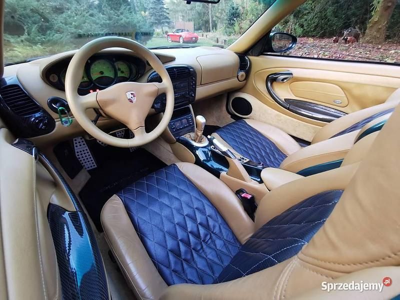 Zielony Używany 2001 Porsche 911 Carrera Kabriolet | 180 000 zł - Obraz 1/4