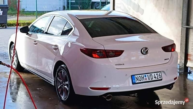 Biały Używany 2020 Mazda 3 Sedan/Limuzyna | 69 900 zł (Uczciwa cena) - Obraz 1/4