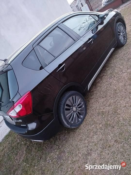 Używany Suzuki SX4 S-Cross 120 KM (88 kW) 2013 SUV