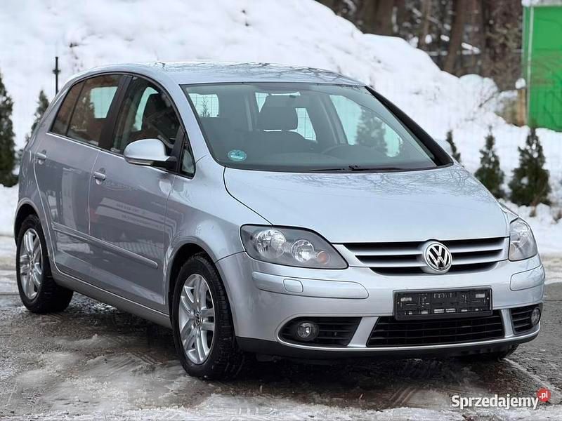 Srebrny Używany 2007 VW Golf Plus Cross Minivan | 11 500 zł (Uczciwa cena) - Obraz 1/4