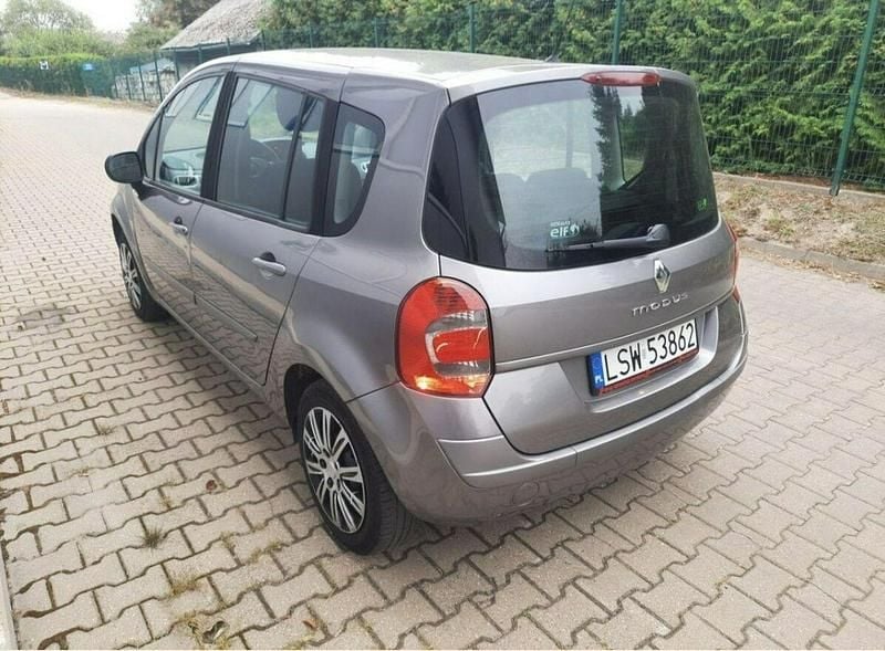 Używany Renault Modus 75 KM (55 kW) 2010 Inny Minivan