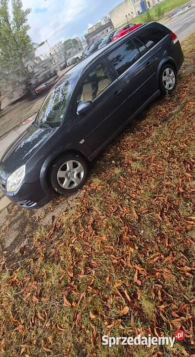 Używany Opel Vectra Cosmo 2005 Granatowy Kombi