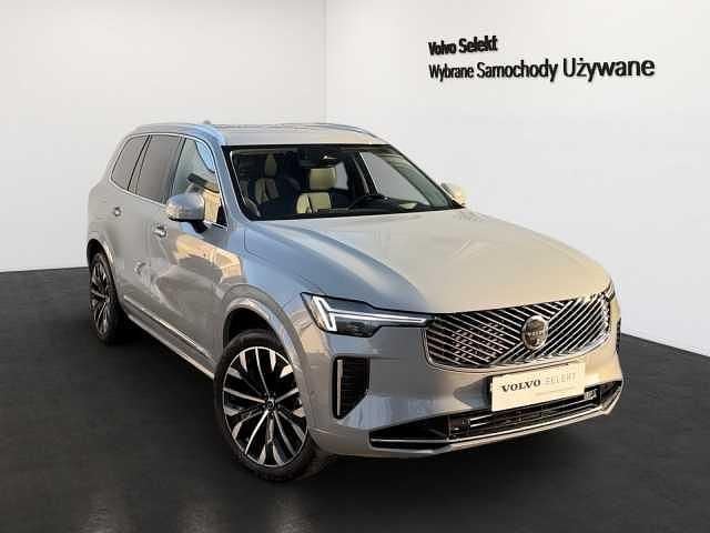 Używany Volvo XC90 455 KM (334 kW) 2025 Szary SUV