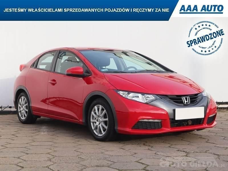 Używany Honda Civic 2012 Czerwony