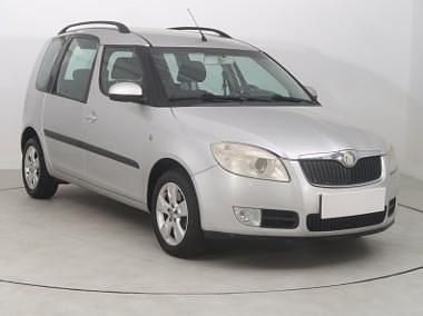 Srebrny Używany 2007 Skoda Roomster Kombi | 12 999 zł (Uczciwa cena) - Obraz 1/4