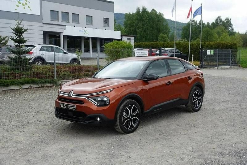 Pomarańczowy Używany 2023 Citroën e-C4 Hatchback | 70 900 zł (Uczciwa cena) - Obraz 1/4