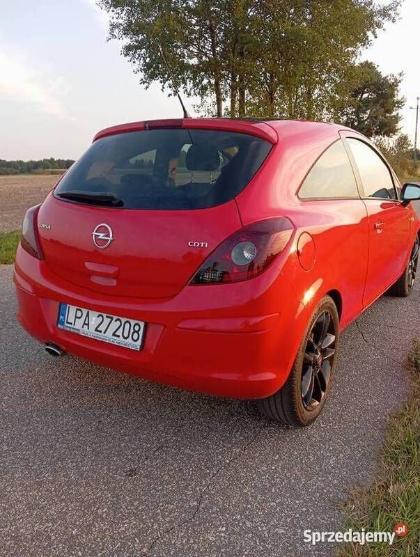Używany Opel Corsa 75 KM (55 kW) 2012 Hatchback
