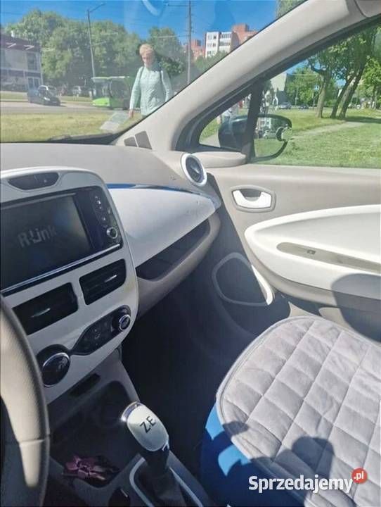 Używany 2013 Renault Zoe Hatchback | 27 000 zł - Obraz 1/4