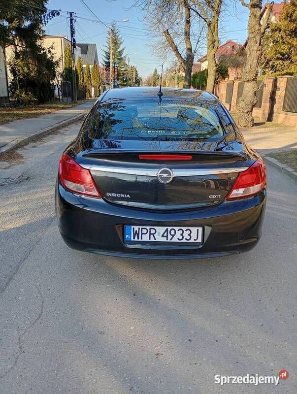 Używany 2011 Opel Insignia | 17 000 zł (Uczciwa cena) - Obraz 1/4