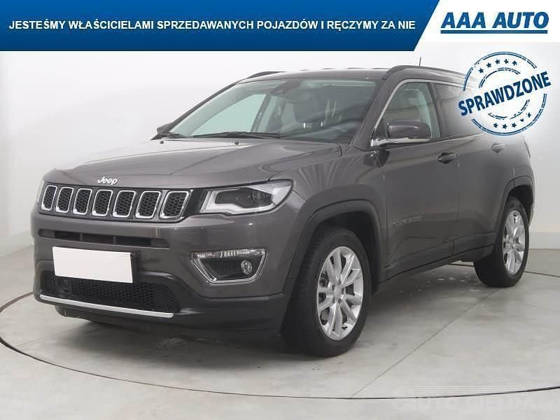 Używany Jeep Compass 2020 Czarny SUV