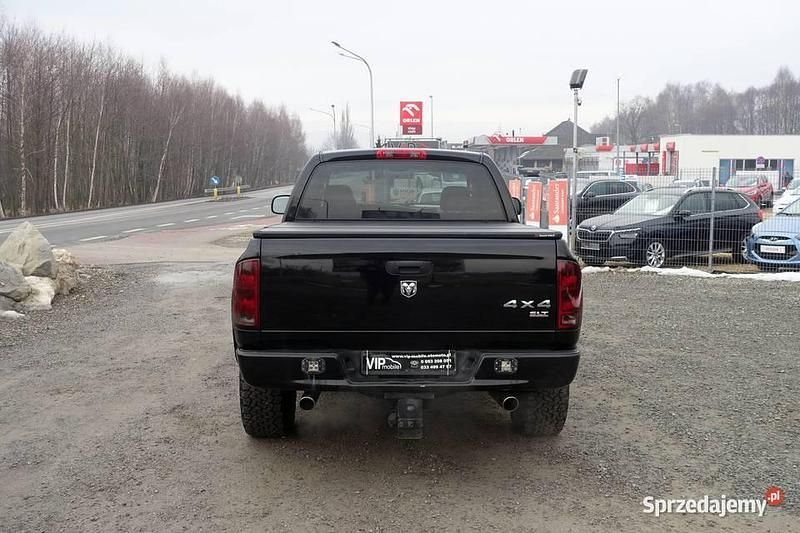 Używany Dodge Ram 2005 Czarny Pickup