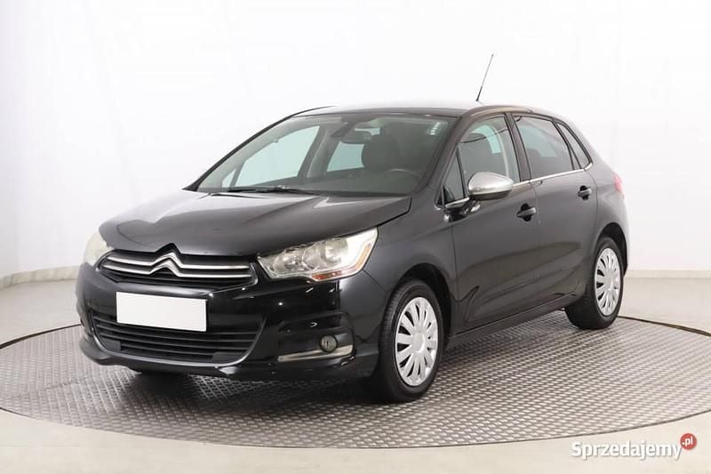 Używany Citroën C4 95 KM (69 kW) 2013 Czarny Hatchback