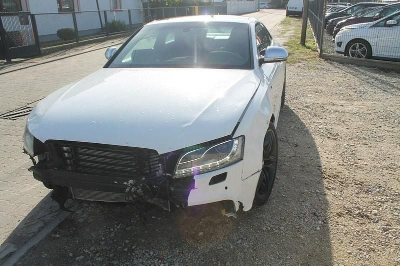 Używany Audi S5 354 KM (260 kW) 2008 Biały Hatchback