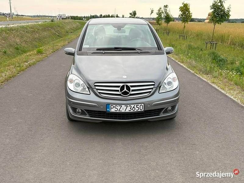 Używany 2008 Mercedes A200 Edition | 15 900 zł - Obraz 1/4