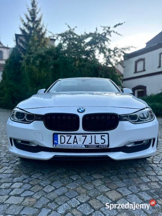 Używany 2013 BMW 320 Sport Line | 39 900 zł (Drogi) - Obraz 1/4