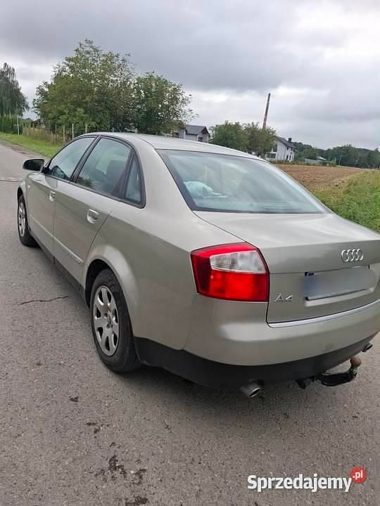 Srebrny Używany 2002 Audi A4 Sedan/Limuzyna | 14 800 zł (Drogi) - Obraz 1/4