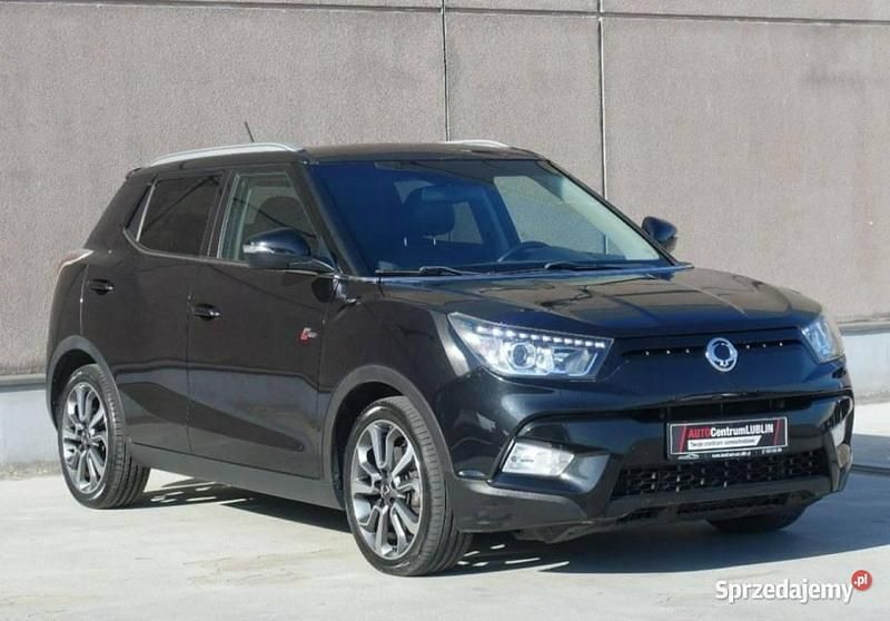 Inny kolor Używany 2016 Ssangyong Tivoli SUV | 43 900 zł (Uczciwa cena) - Obraz 1/4