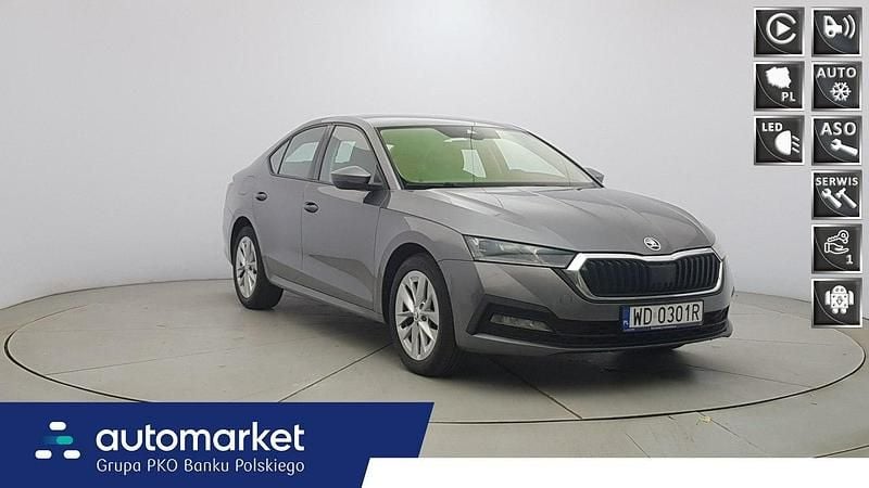 Szary Używany 2022 Skoda Octavia Kombi | 59 850 zł (Dobra cena) - Obraz 1/4